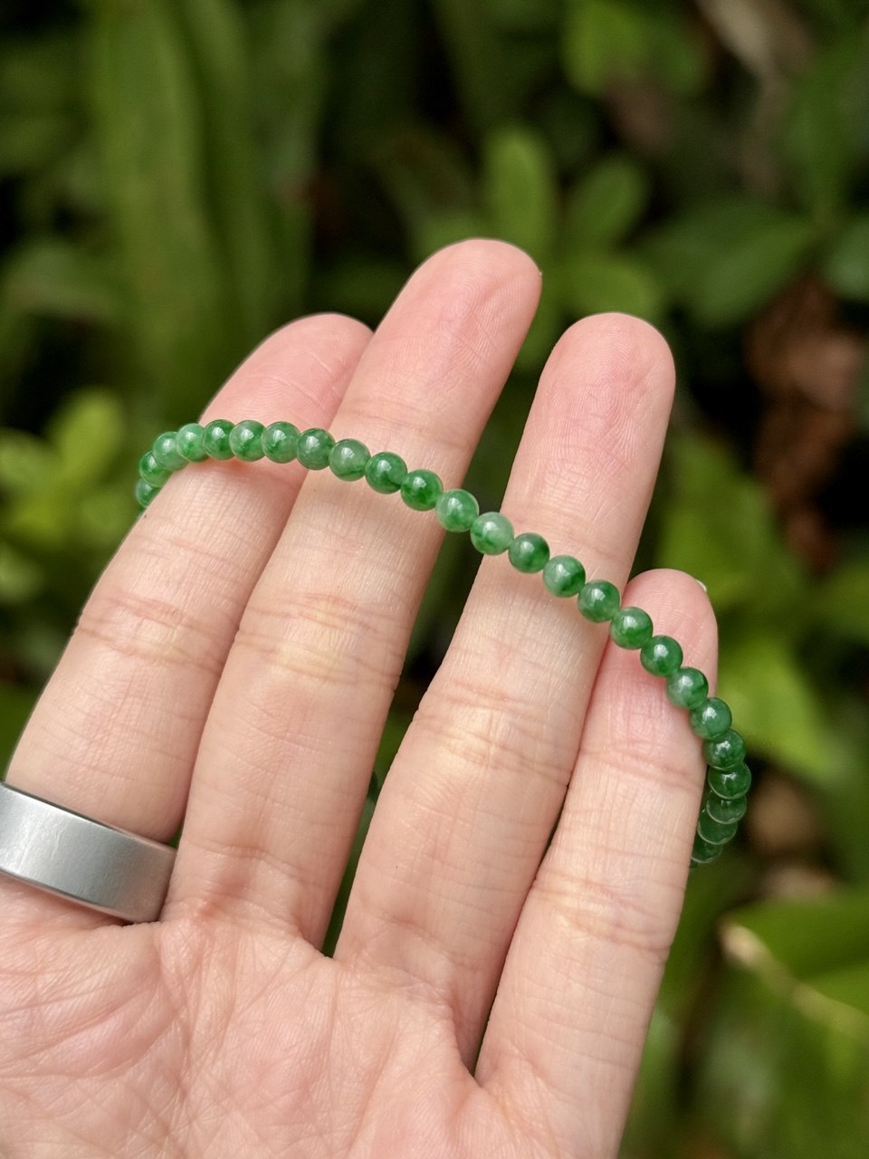 (Specially Sourced) 4.0mm Premium Spicy Sunny Green Jadeite Bracelet