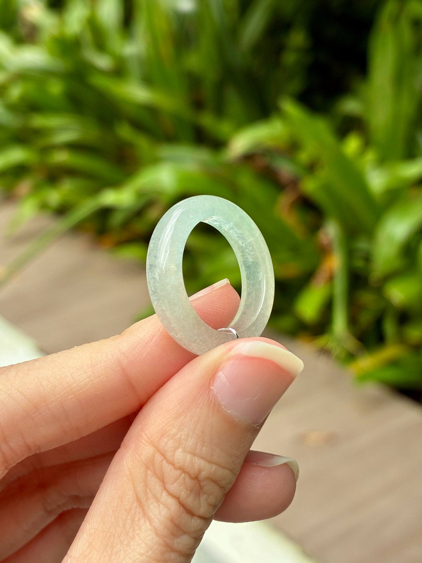17.2mm Glowy Gradient Abacus Ring (Premium)