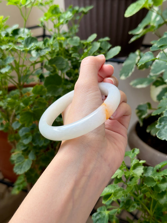 60.5mm Icy White with Sajin